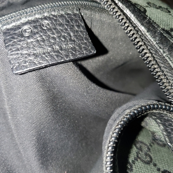 Large Cloth Hunter Green Gucci Hobo - Picture 5 of 12